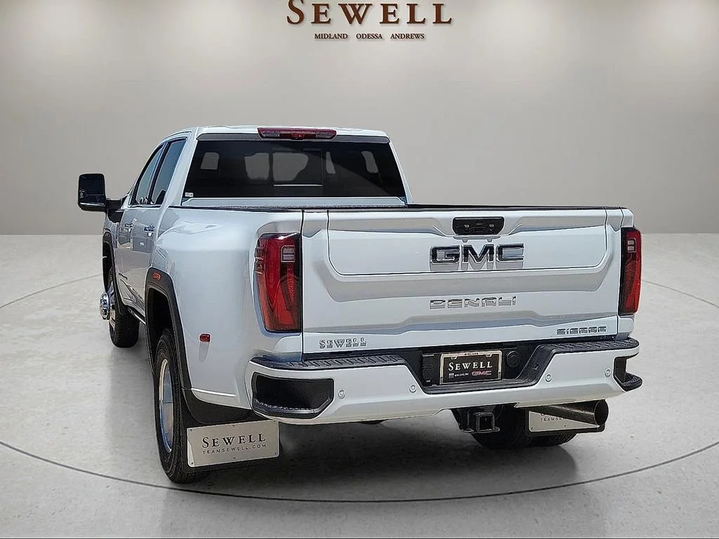 New 2026 Glacier White Tricoat GMC Denali Ultimate DRW image 3