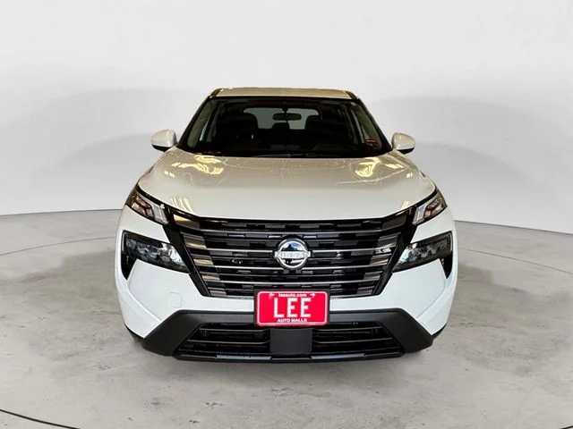 New 2026 White Nissan SV image 9