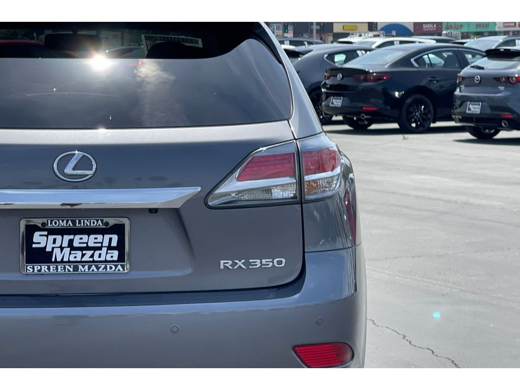 Used 2015 Nebula Gray Pearl Lexus Base image 17