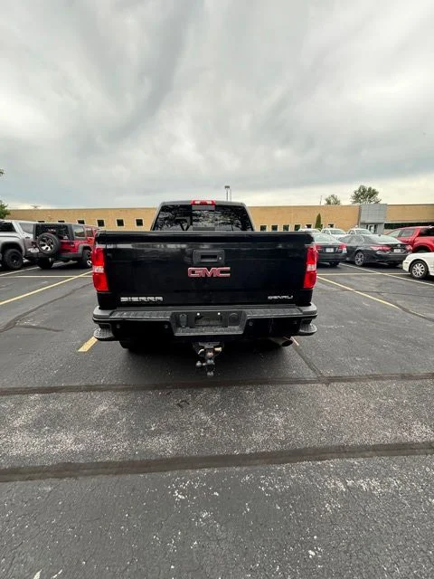 Used 2017 Black GMC Denali image 3
