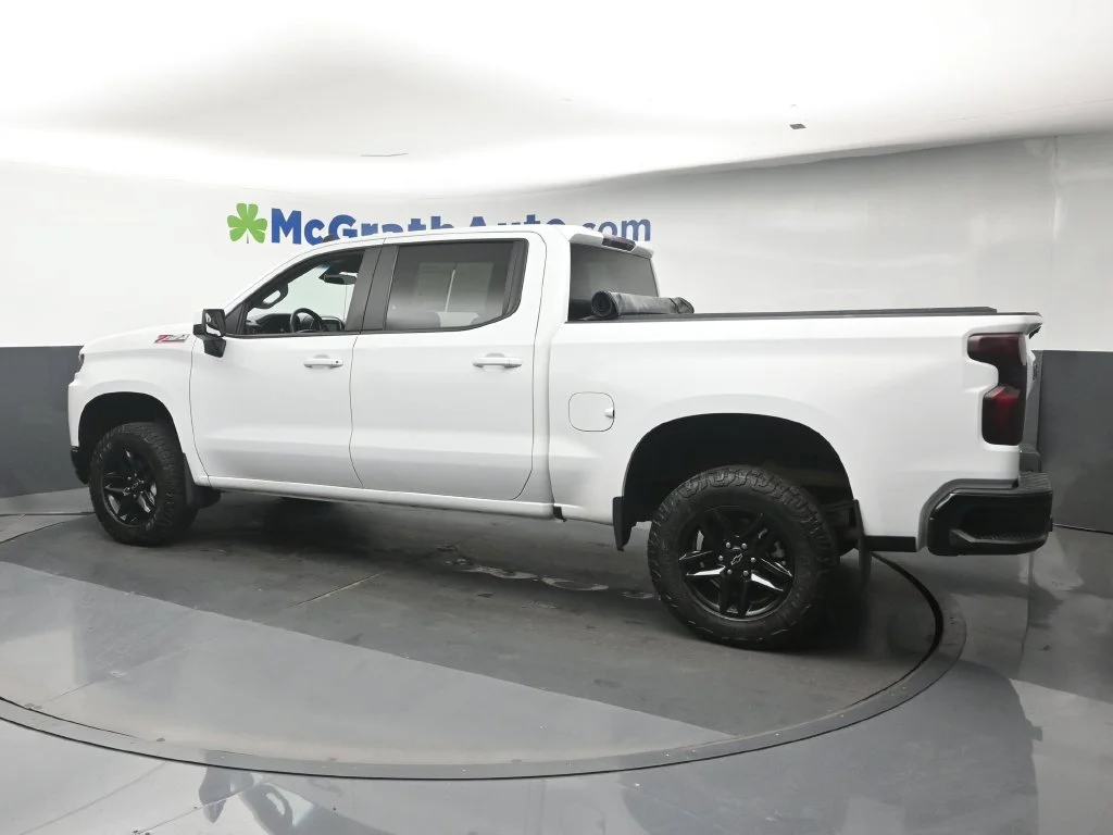 Used 2021 White Chevrolet Custom Trail Boss image 23
