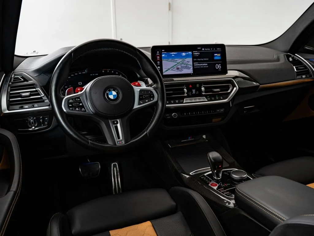 Used 2023 Marina Bay Blue Metallic BMW M image 4
