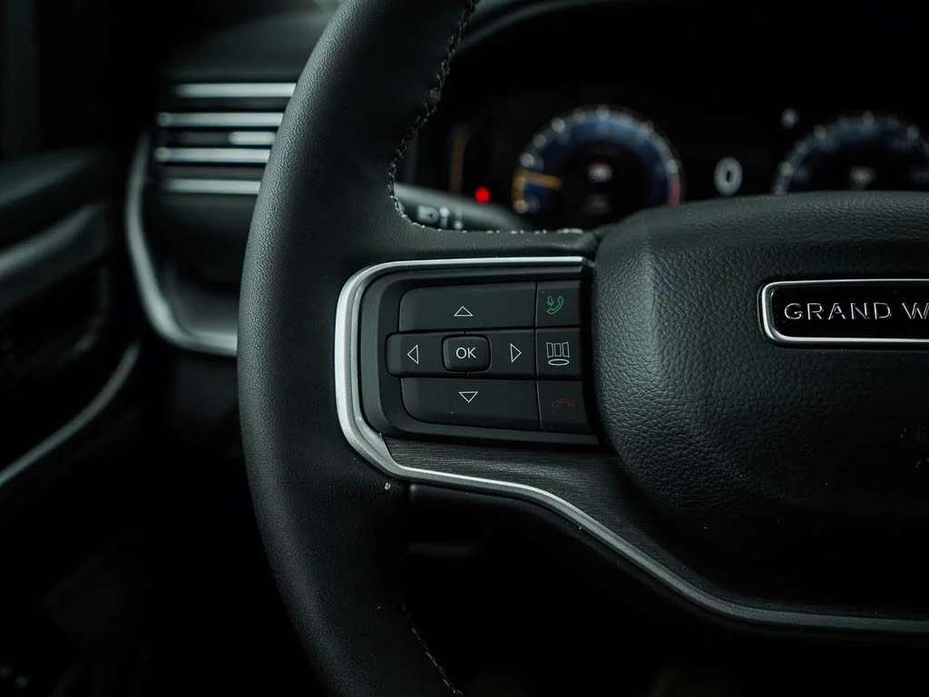 New 2026 High Gloss Black Jeep Limited Altitude image 22