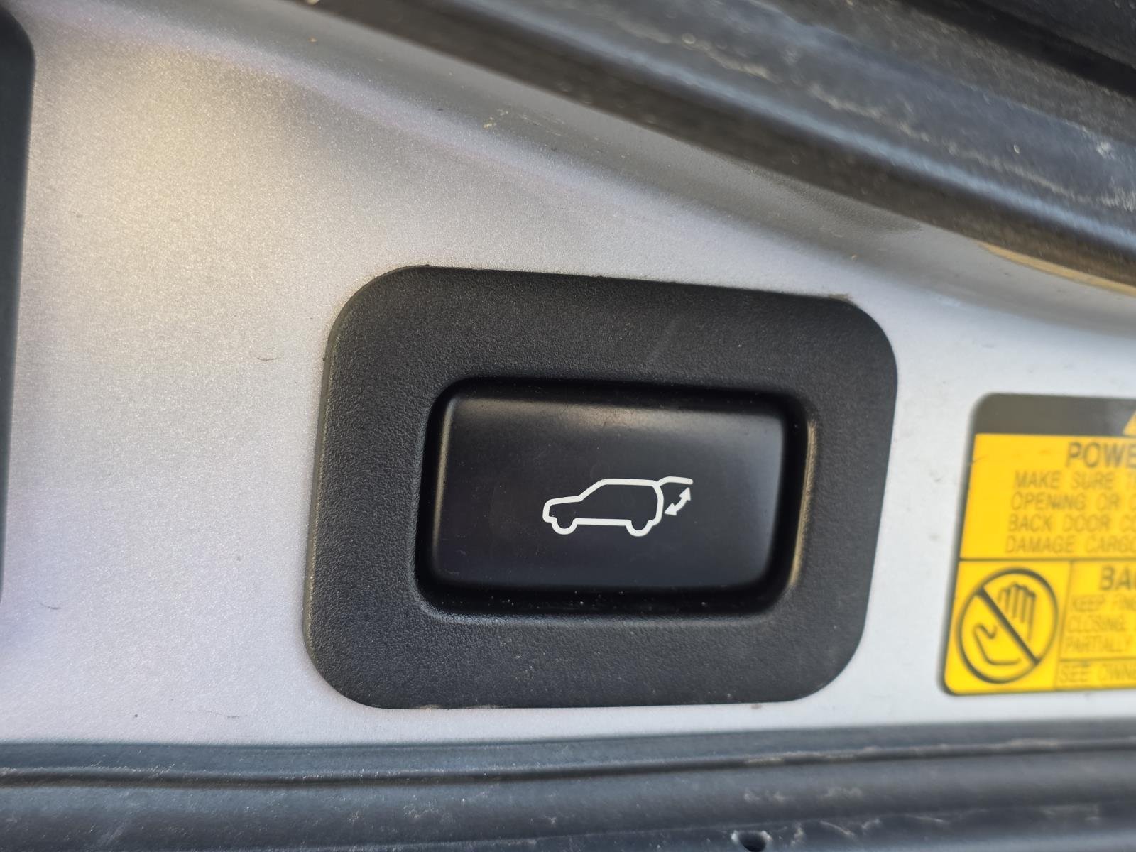 Used 2015 Silver Lexus 570 image 15