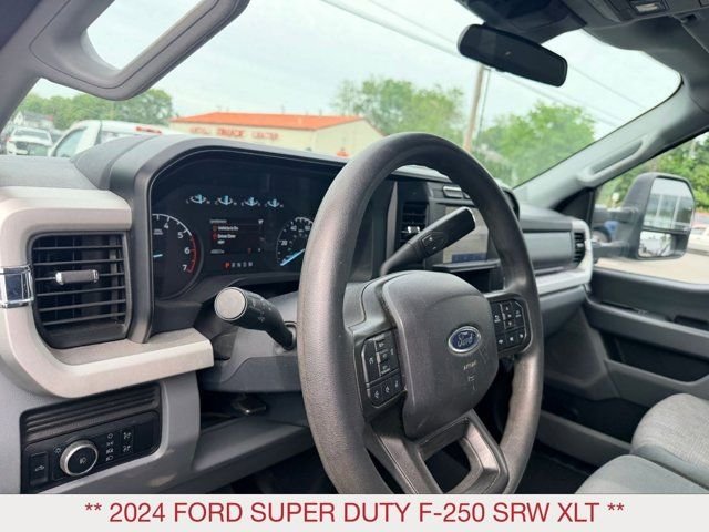Certified Used 2024 White Ford XLT image 13