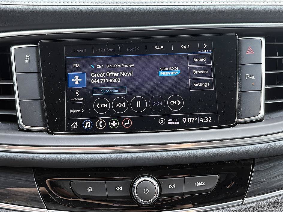 Used 2020 Red Quartz Tintcoat Buick Essence image 20