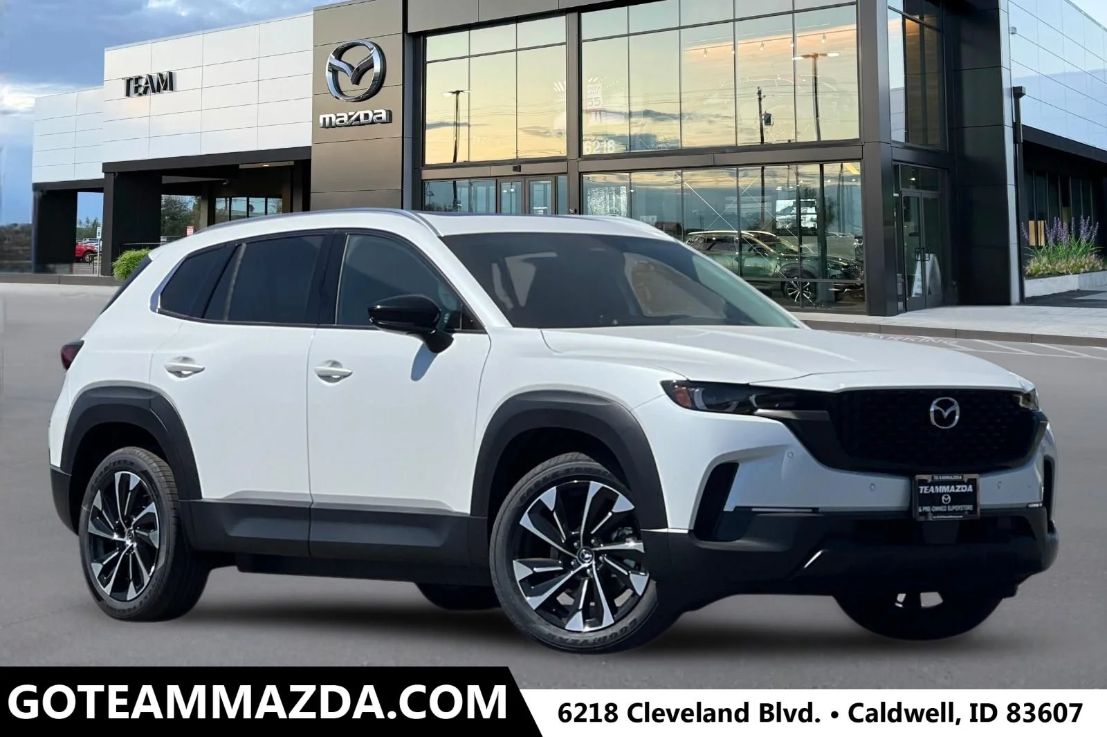 2026 Mazda CX-50 2.5 Hybrid Premium Plus's photo
