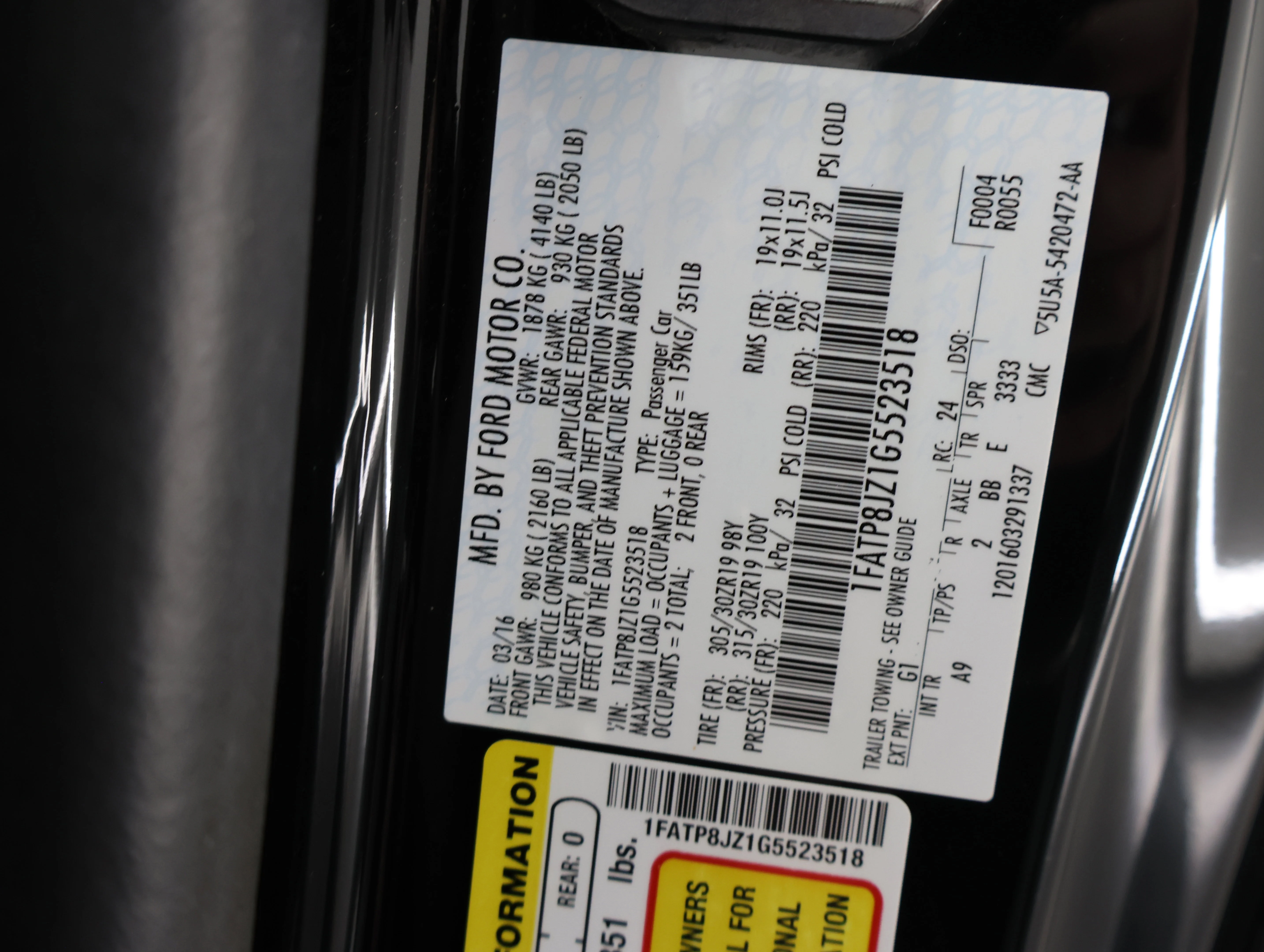 Used 2016 Shadow Black Ford Shelby GT350 image 61