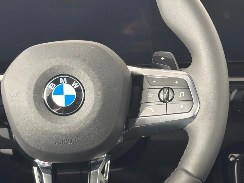 New 2026 Space Silver Metallic BMW xDrive28i image 20