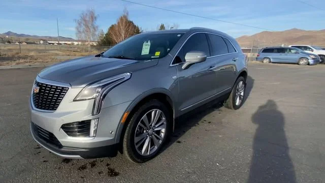 Used 2025 Argent Silver Metallic Cadillac Premium Luxury image 4