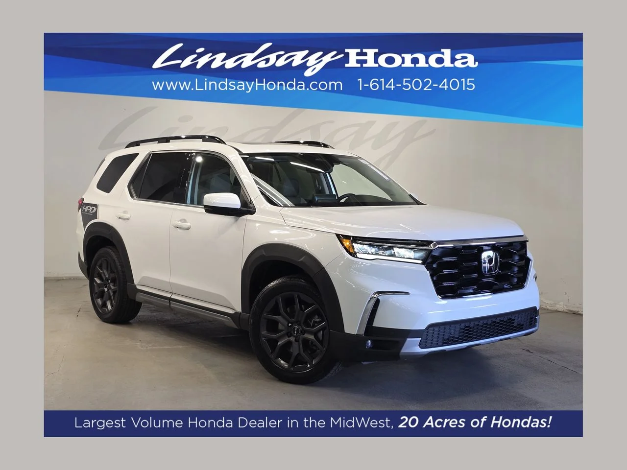 2023 Honda Pilot Touring AWD's photo