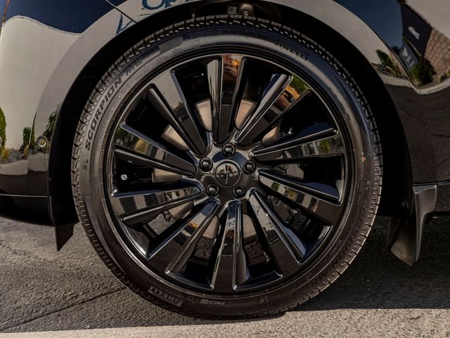 New 2026 Narvik Black Land Rover SV Black Edition image 11