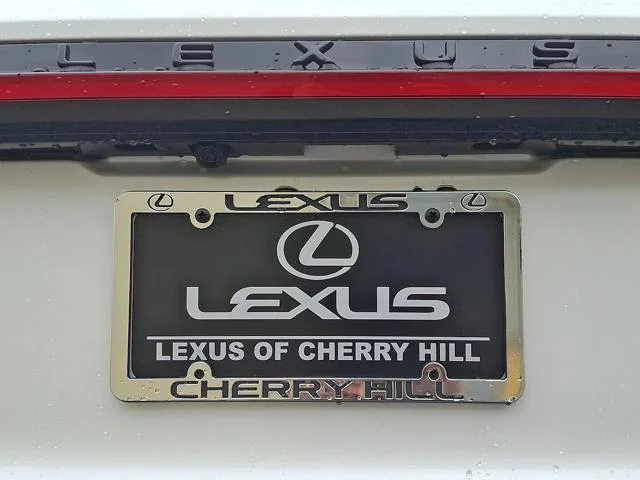 New 2026 Eminent White Pearl Lexus LUXURY image 25