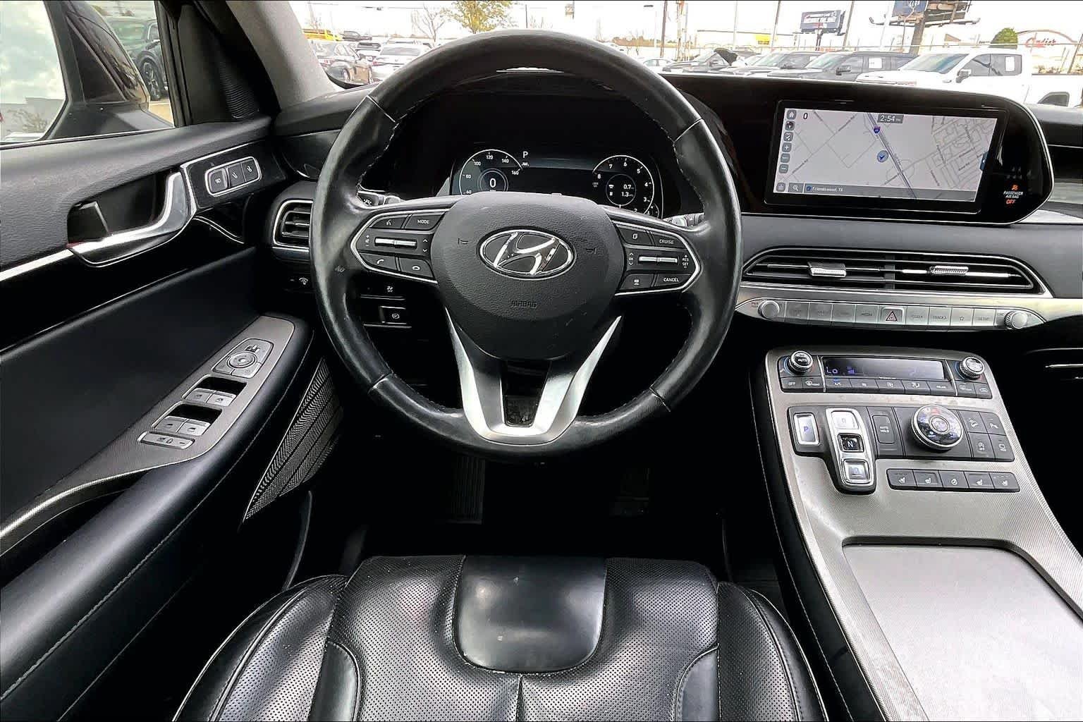 Used 2021 Sierra Burgundy Hyundai Limited image 8