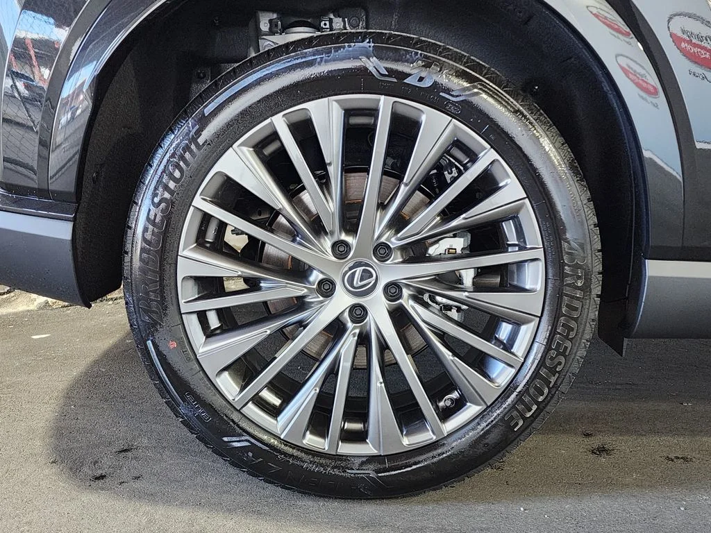 New 2026 Black Lexus 450h+ Premium image 4