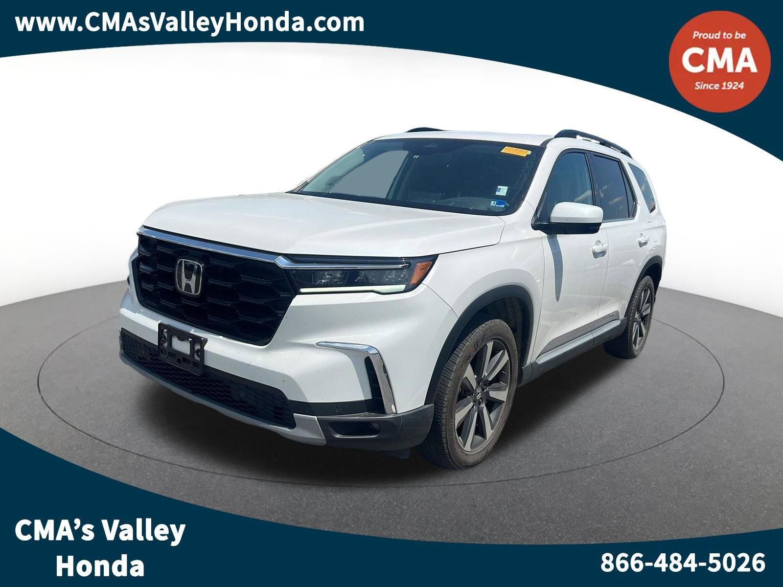 Used 2025 Platinum White Pearl Honda Touring image 1
