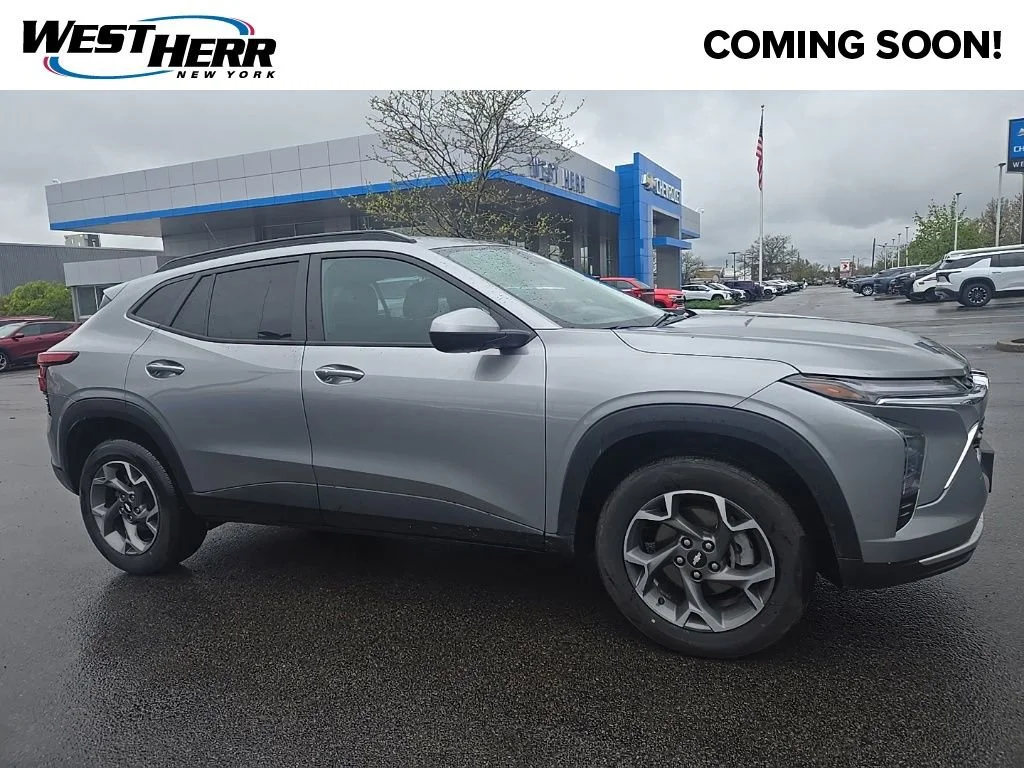 2024 Chevrolet Trax LT's photo
