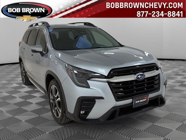 2023 Subaru Ascent Limited 7 Passenger's photo