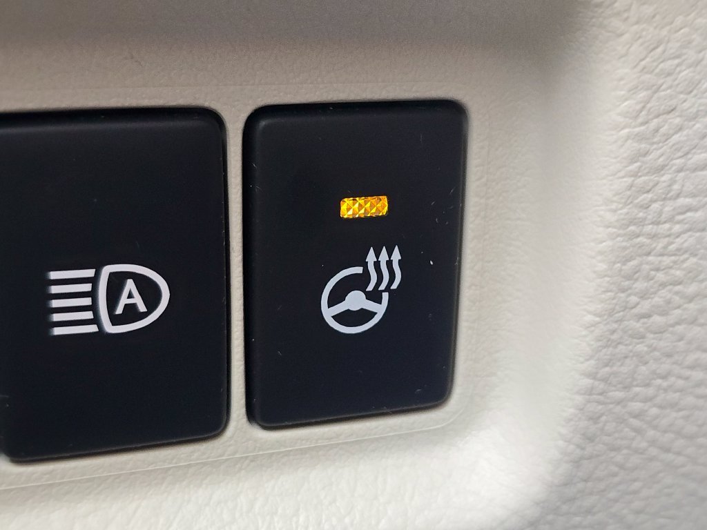 Used 2023 Gray Lexus 460 image 35