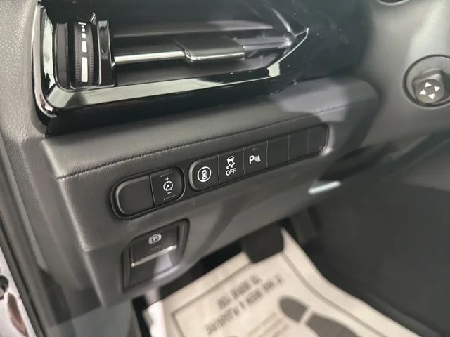 Used 2022 Black Acura Technology image 21