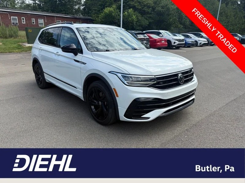 Used 2023 White Volkswagen 2.0T SE R-Line Black image 1