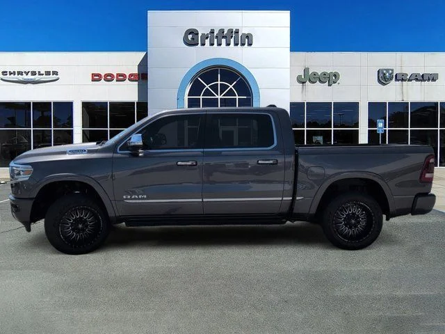 Used 2022 Granite Crystal Clearcoat Metallic Ram Limited image 10