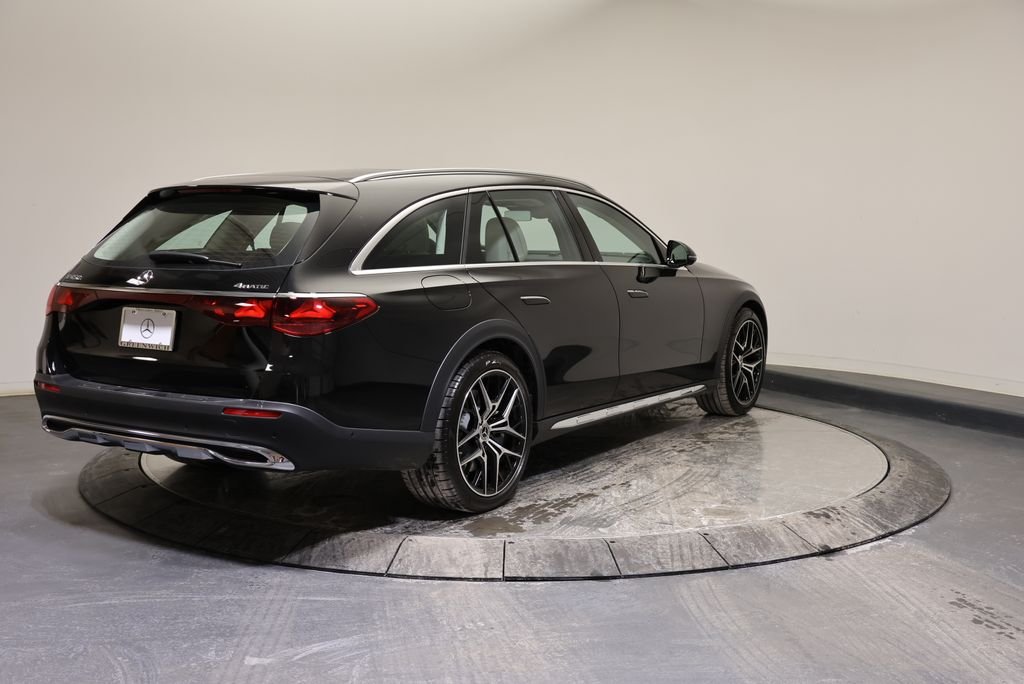 New 2026 Obsidian Black Metallic Mercedes-Benz E 450 image 7