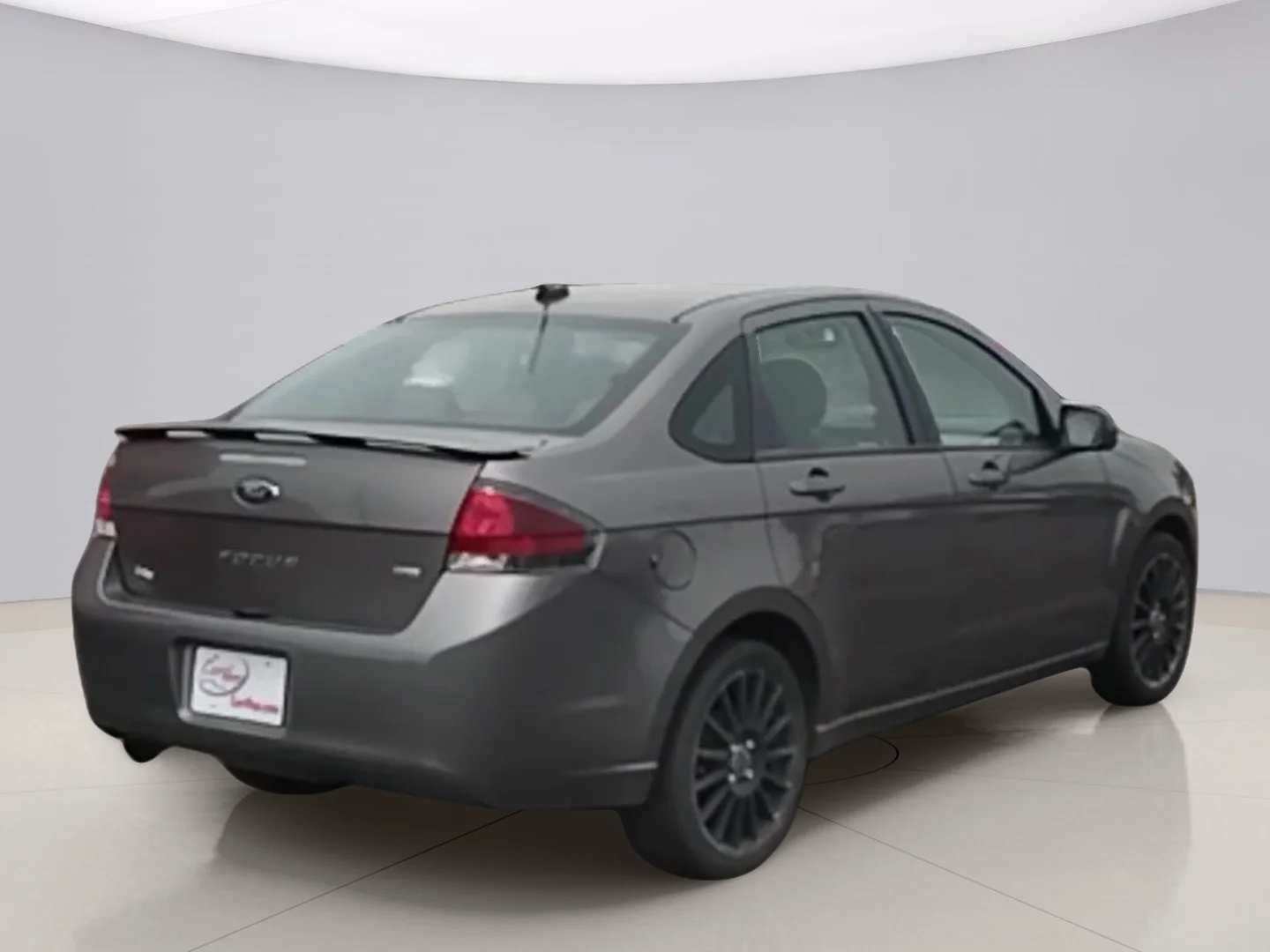 Used 2010 Gray Ford SES image 5
