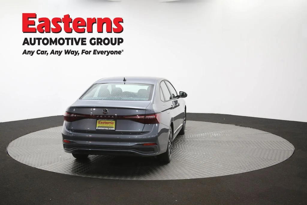 Used 2025 Gray Volkswagen 1.5T Sport image 38