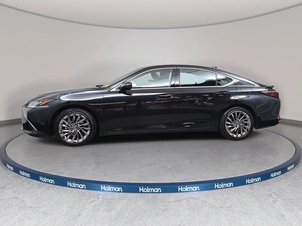 Certified Used 2025 Black Lexus 300h Luxury image 9