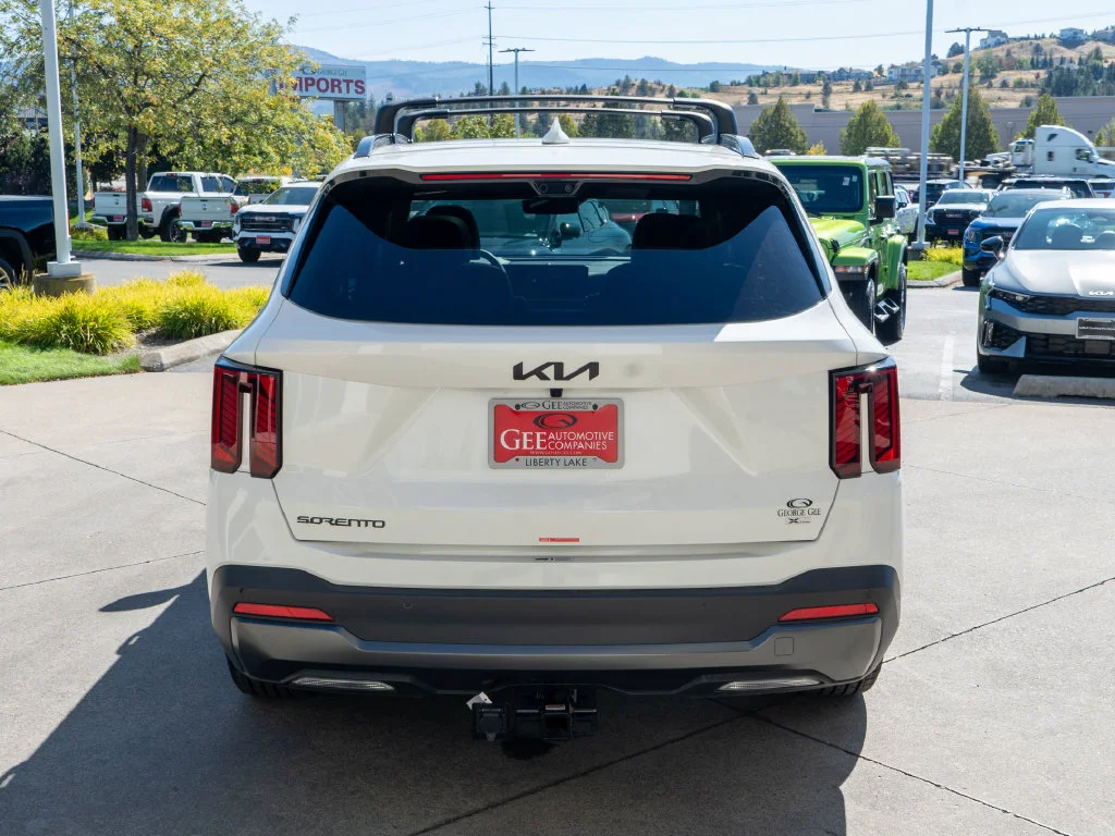 New 2026 White Kia X-Line SX Prestige image 6