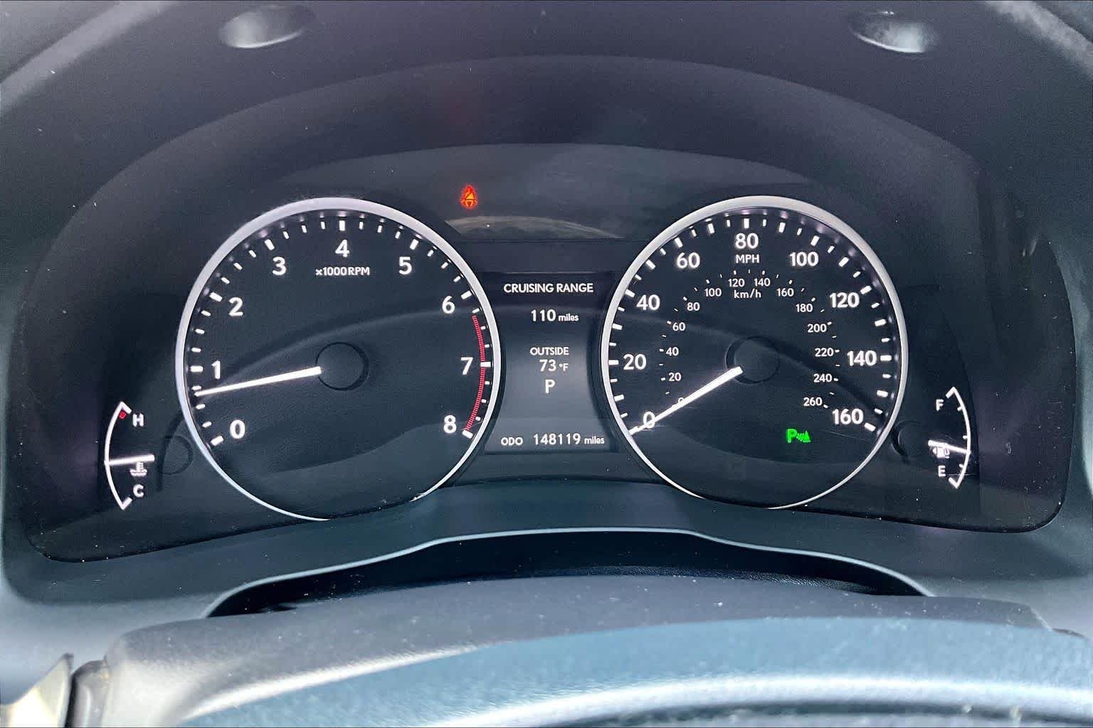 Used 2014 Silver Lining Metallic Lexus  image 26