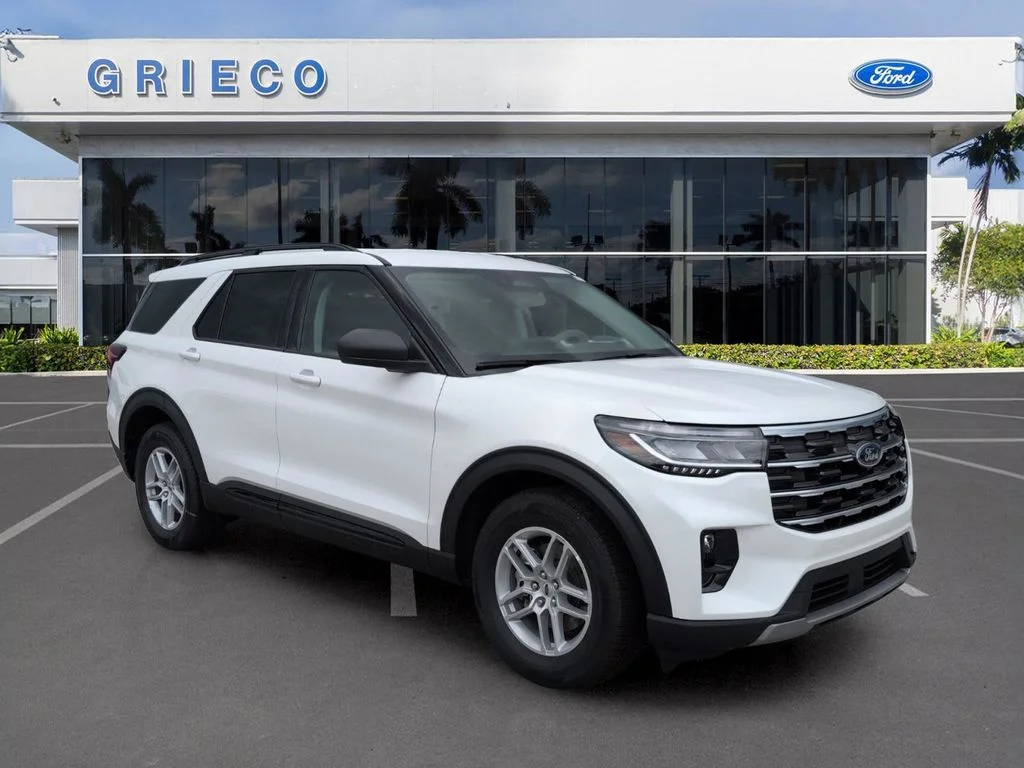 New 2026 Star White Metallic Tri-Coat Ford Active image 1