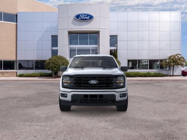 New 2026 Silver Metallic Ford XLT image 6