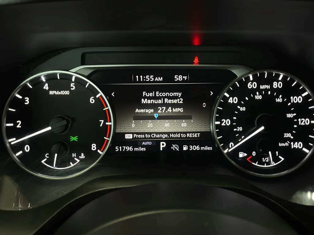 Used 2024 Silver Nissan S image 23