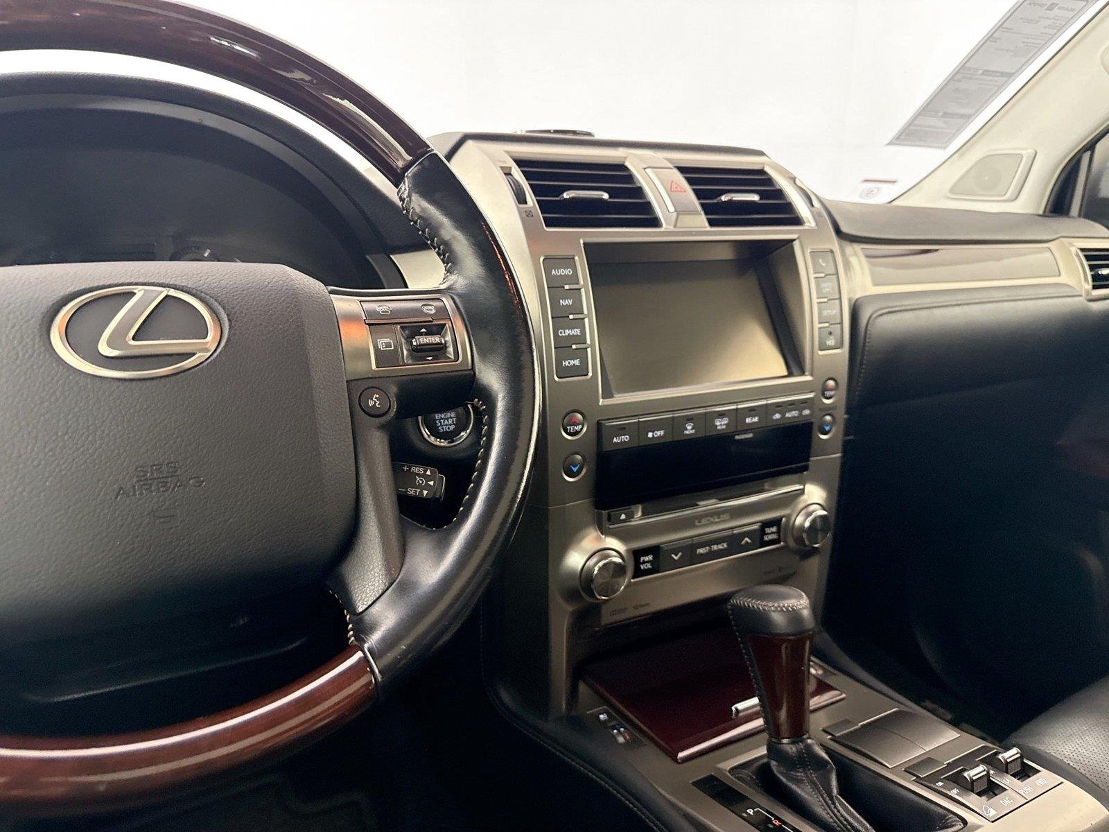 Used 2019 Nebula Gray Pearl Lexus GX 460 Premium image 34