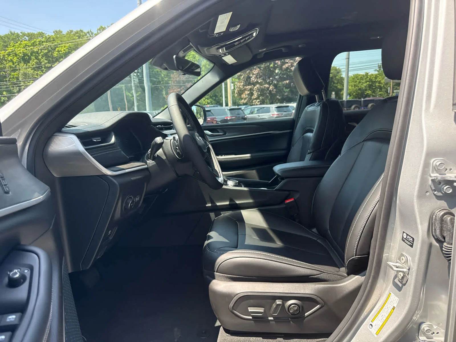 2026 Jeep Grand Cherokee Limited - Photo 14