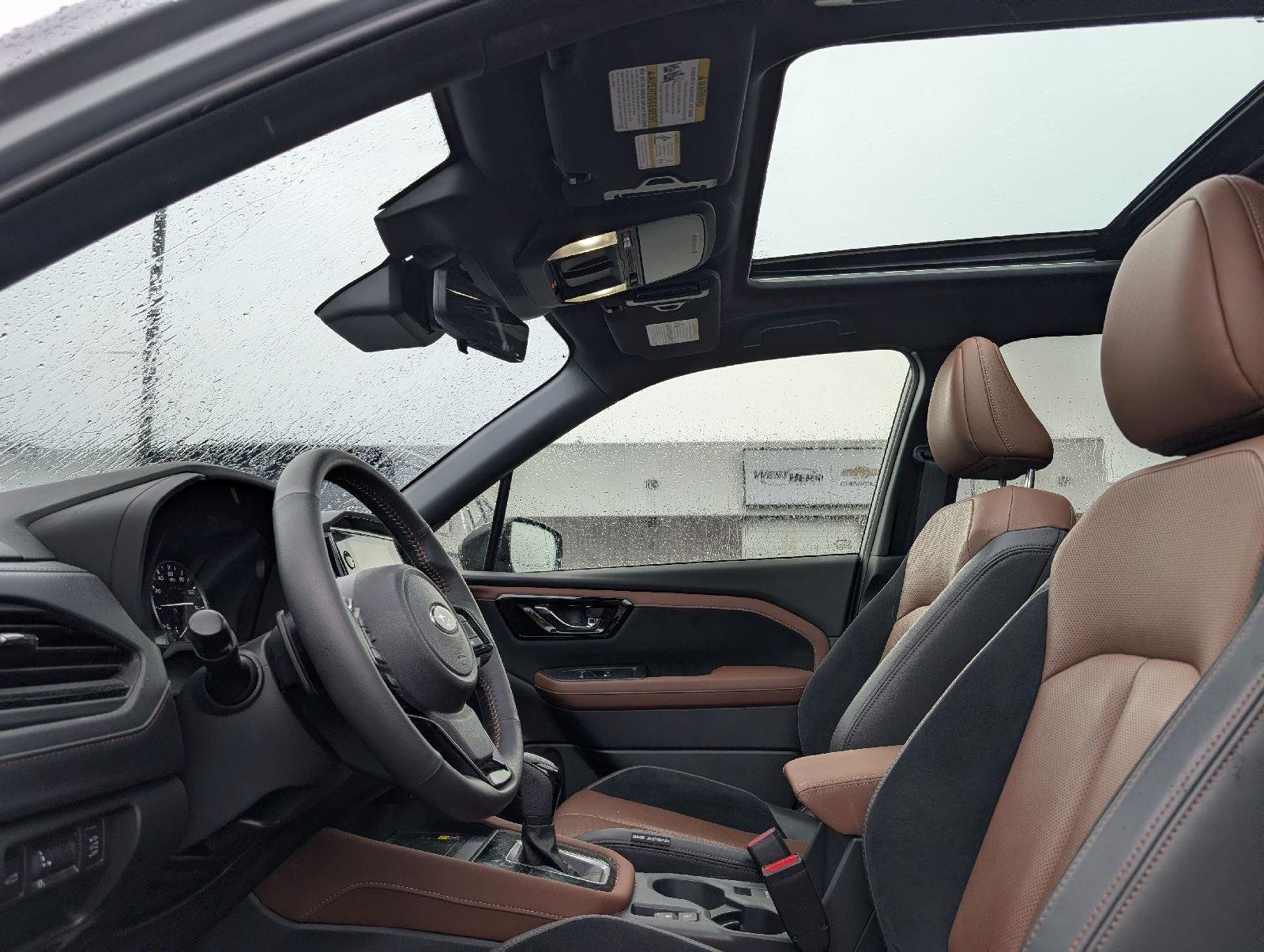Used 2025  Subaru Touring image 9
