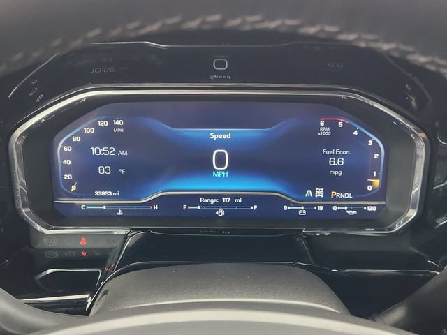 Used 2025 Black Chevrolet LT image 17