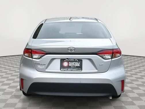 Used 2025 Silver Toyota LE image 4