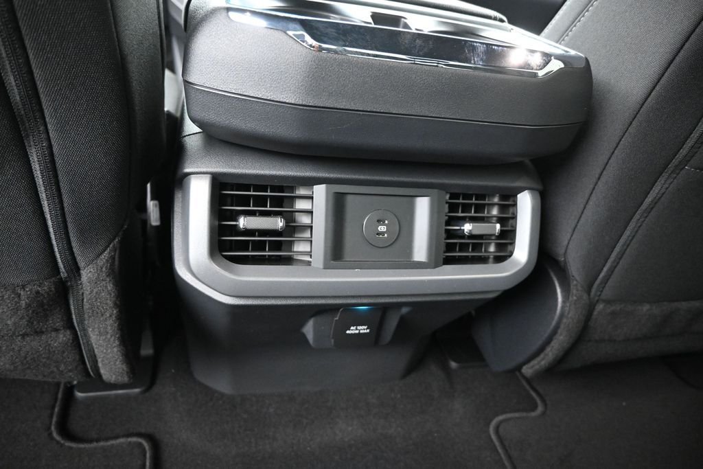 New 2026 Oxford White Ford XLT image 12