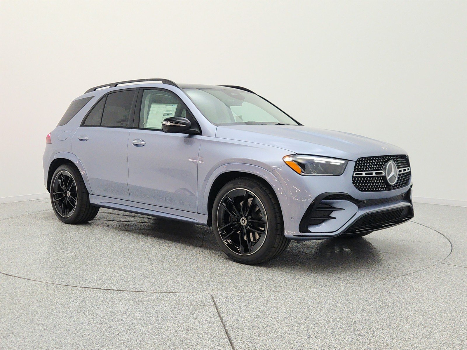 New 2026 MANUFAKTUR Cote d'Azur Light Blue Metallic Mercedes-Benz GLE 450 4MATIC® SUV image 3