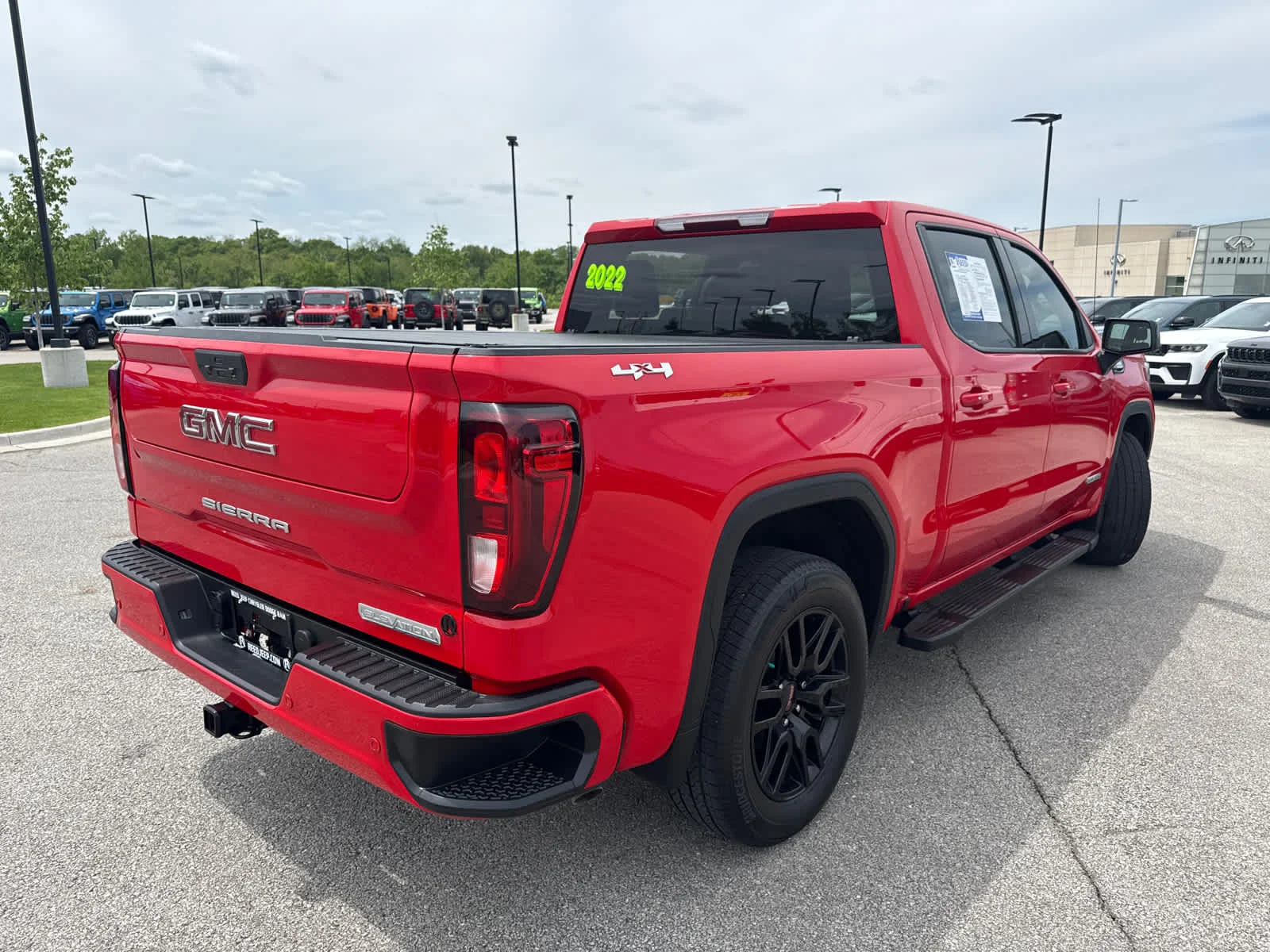 Used 2022 Cardinal Red GMC Elevation image 8