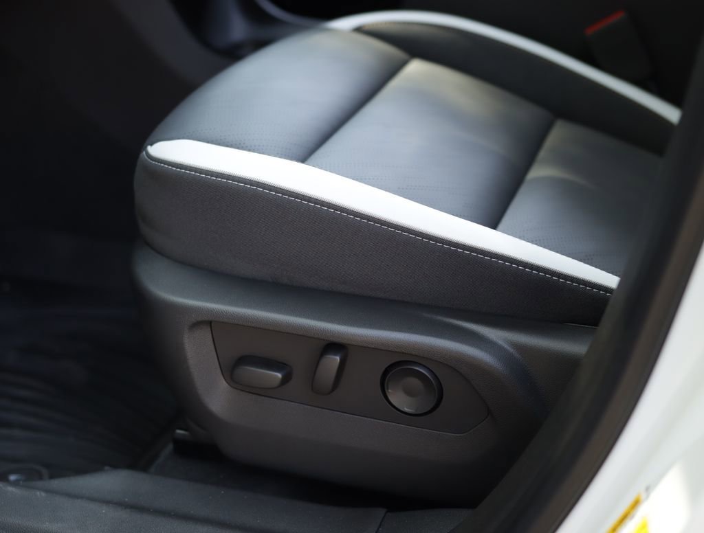 New 2026 Summit White Buick Sport Touring image 24