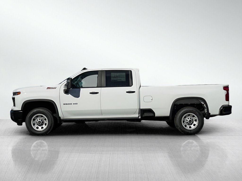 New 2026 Summit White Chevrolet WT image 3