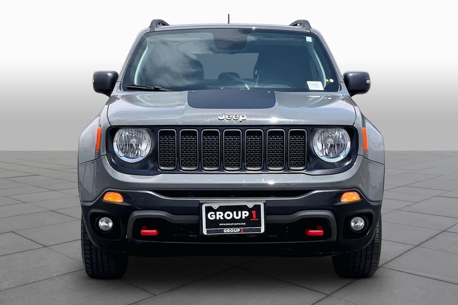 Used 2020 Sting-Gray Clearcoat Jeep Trailhawk image 4