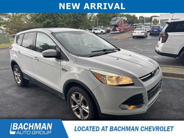 Used 2016 Ford Escape SE with VIN 1FMCU9GX5GUC67335 for sale in Jeffersontown, KY