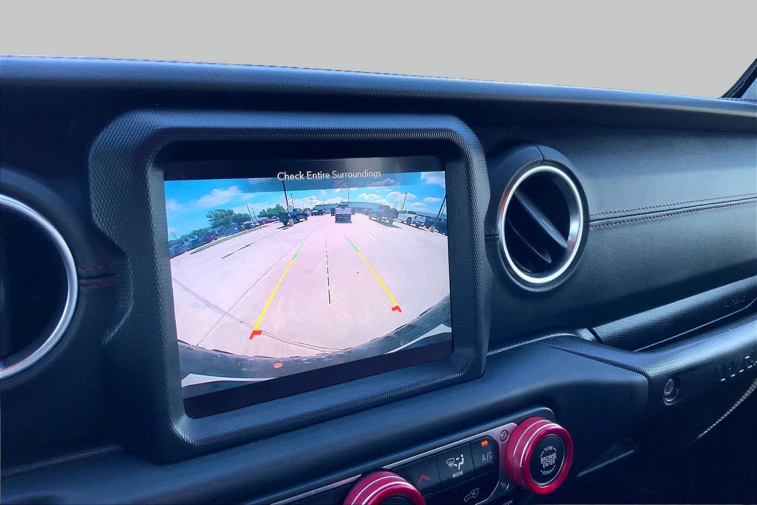 Used 2020 Black Clearcoat Jeep Recon image 53