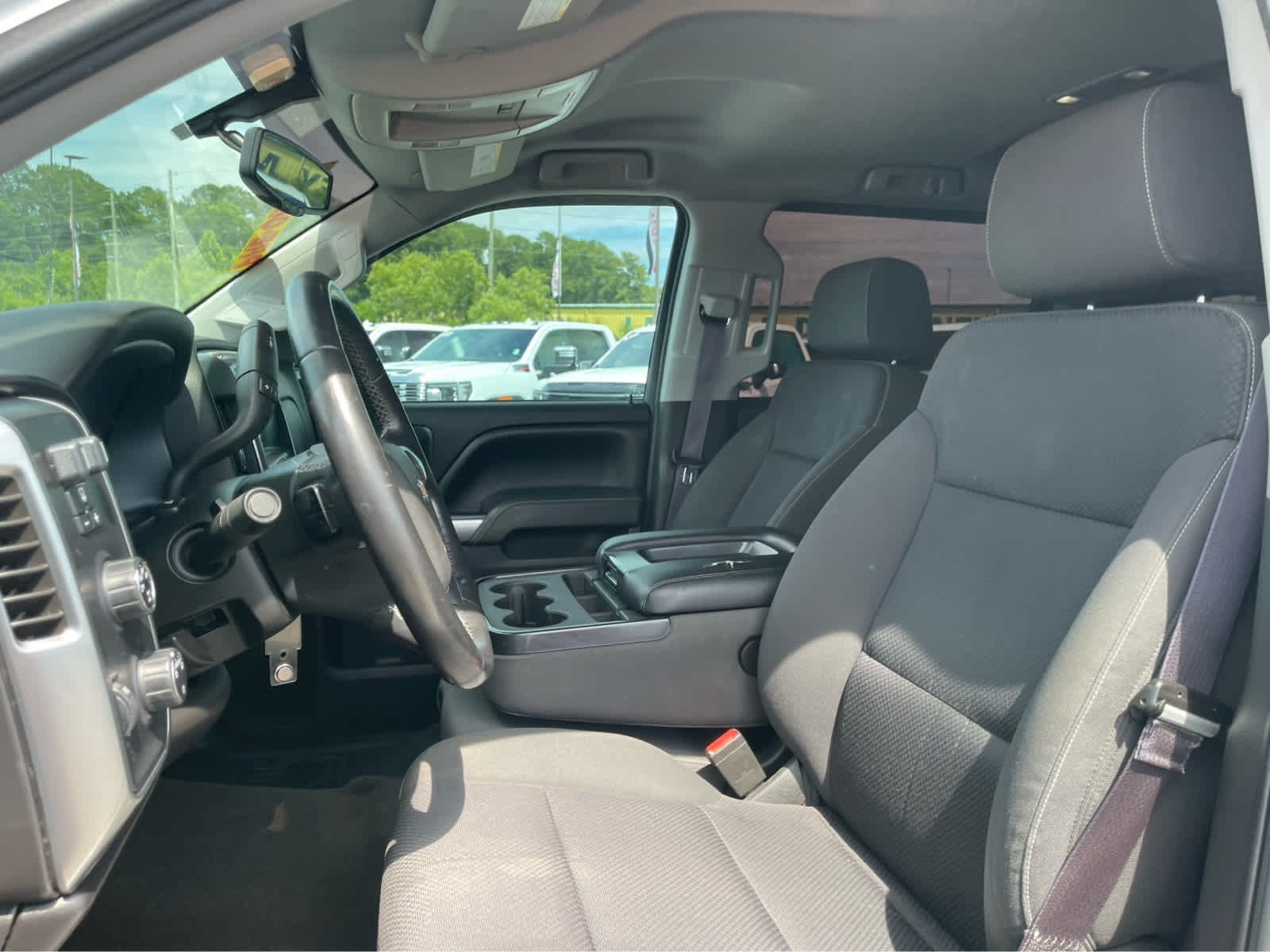 Used 2015 SUMMIT WHITE Chevrolet LT image 15