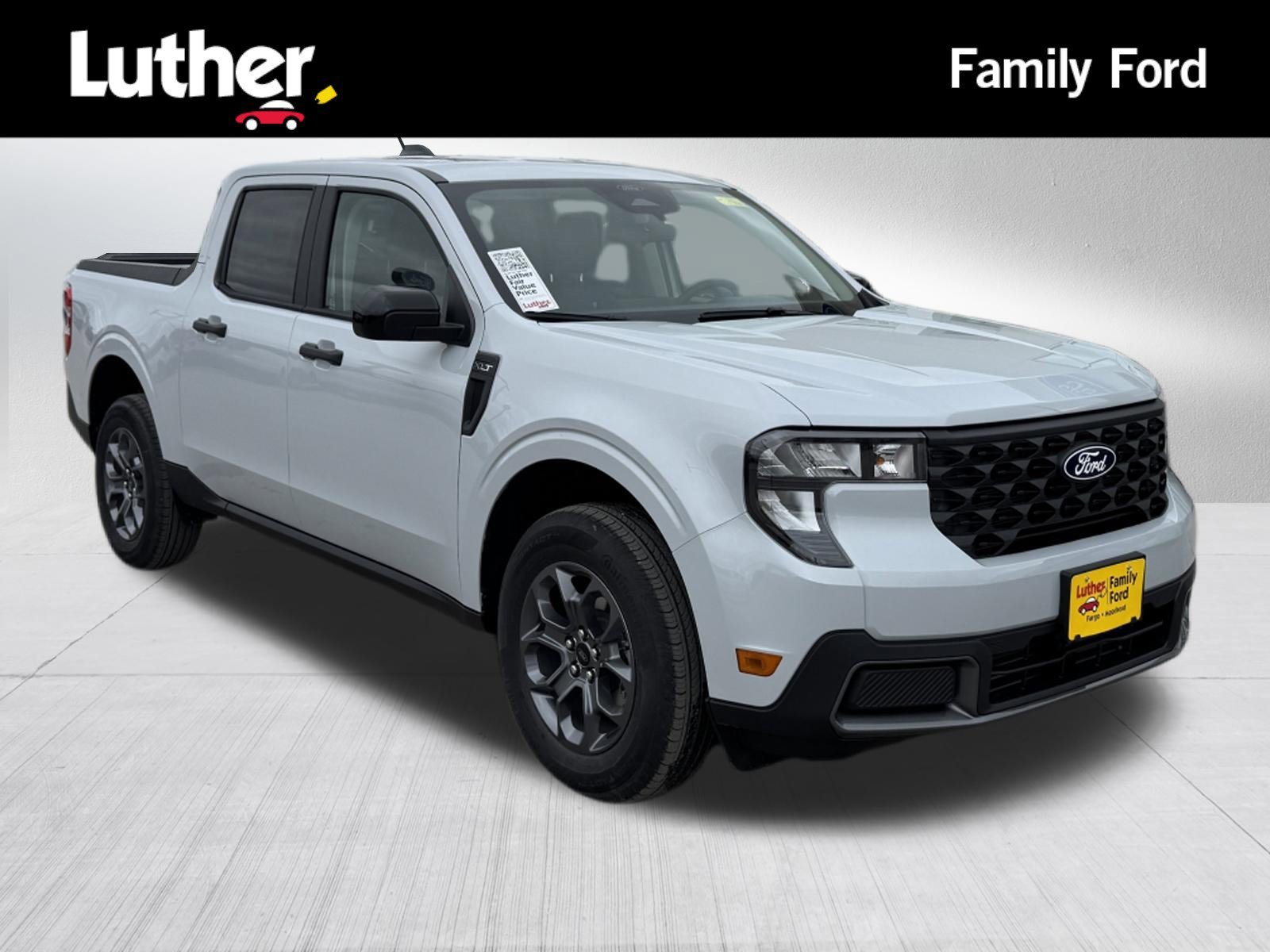 New 2026 Space White Metallic Ford XLT image 1